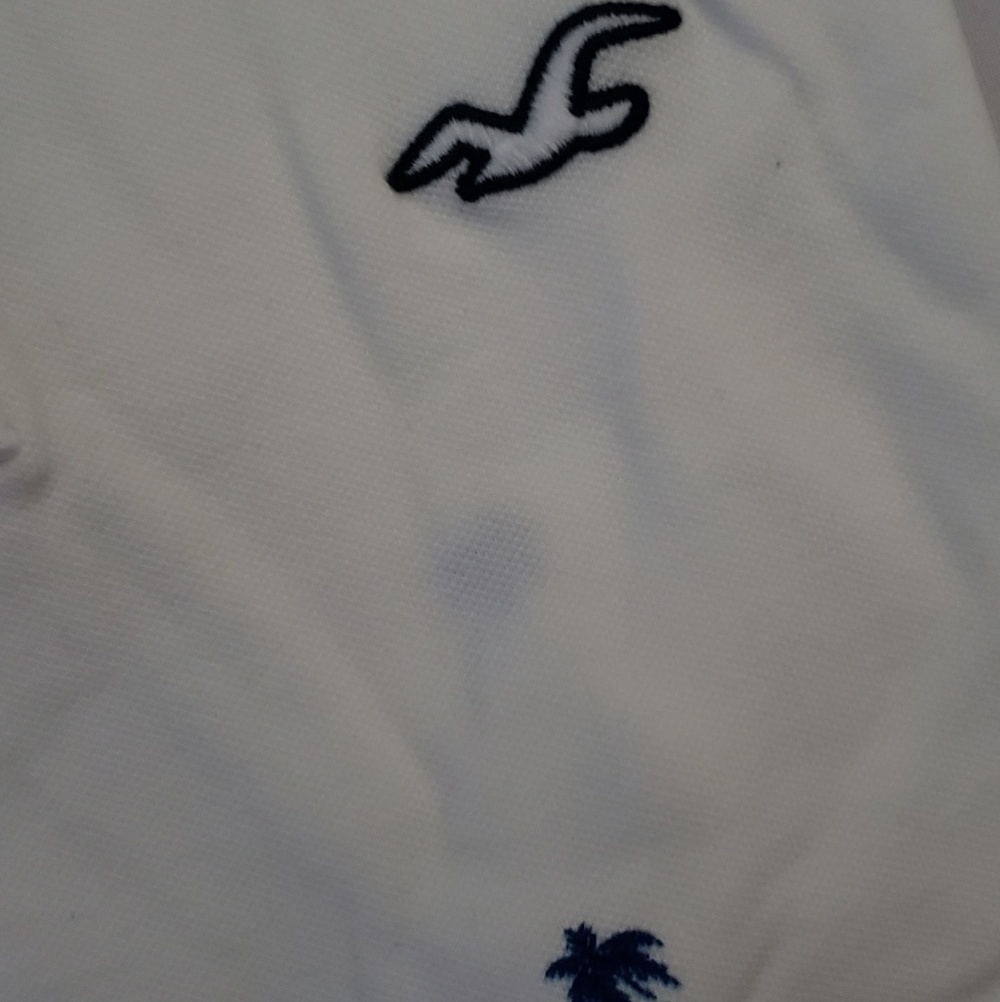 NEW MENS HOLLISTER WHITE POLO SHIRTS - Picture 2 of 4